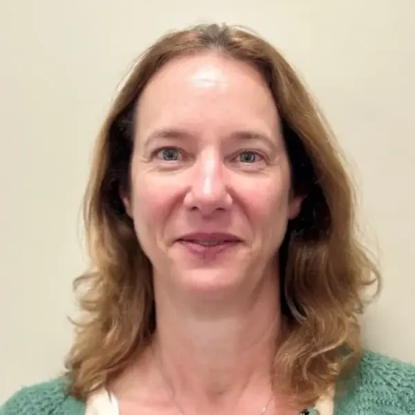 Dr Ann Wood